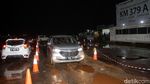 Rest Area KM 379A Tol Trans Jawa Becek dan Gelap