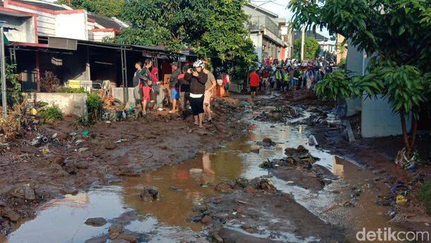 Rumah Korban Tanggul Jebol di Pasirjati Rata Dengan Tanah