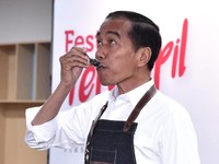 Bisnis Mebel Jokowi Disalip Sang Pisang