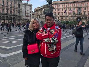 Foto: Lihat Koleksi Tas dan Sepatu Mewah Istri dan Anak Hotman Paris