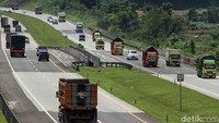 Padahal menurut pihak Kementerian PUPR sudah mengatakan perihal kelaikan jalan tol tersebut. Hal ini sudah sesuai dengan Standar Pelayanan Minimal (SPM) untuk tol baru. Foto: Rifkianto Nugroho