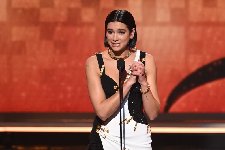 Menang Best New Artist, Dua Lipa Gugup Menang Best New Artist, Dua Lipa Gugup