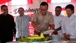 Fadli Zon dkk Potong Tumpeng Rayakan HUT Gerindra