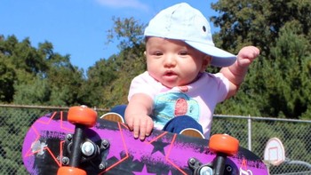 Uniknya, Matt juga menggunakan photoshop untuk memoles foto-foto anaknya agar tampak lucu tetapi tetap menggemaskan. Istimewa/Dok. Boredpanda.