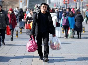 Ketar-ketir Populasi Anjlok, Beijing Bakal Biayai 16 Teknologi Reproduksi Bantuan