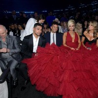 Bebe Rexha melanjutkan, Ya luar biasa. Aku tidak menyangka hal itu. Aku bikin video itu karena aku merasa sakit hati dan sedih. Mereka bilang tubuhku terlalu besar atau gemuk dan aku mencintai tubuhku dan aku hanya ingin wanita lain juga mencintai tubuhnya. Foto: Getty Images