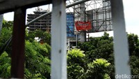 Pemprov DKI Jakarta menyiapkan anggaran sebesar Rp 11 miliar untuk menertibkan reklame ilegal baik yang tidak berizin maupun tidak membayar pajak, Senin (11/2/2019).