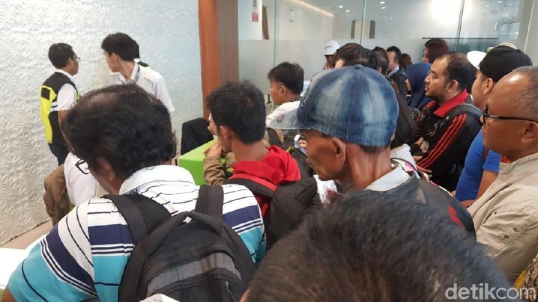 Ada Kerusakan Spare Part, Penumpang Lion Air di Semarang Diminta Turun Ada Kerusakan Spare Part, Penumpang Lion Air di Semarang Diminta Turun