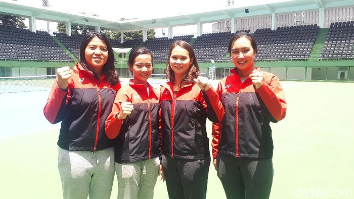 Tim Fed putri berharap PP Pelti mendatangkan banyak turnamen internasional ke Indonesia. (Mercy Raya/detikSport) Tim Fed putri berharap PP Pelti mendatangkan banyak turnamen internasional ke Indonesia. (Mercy Raya/detikSport)