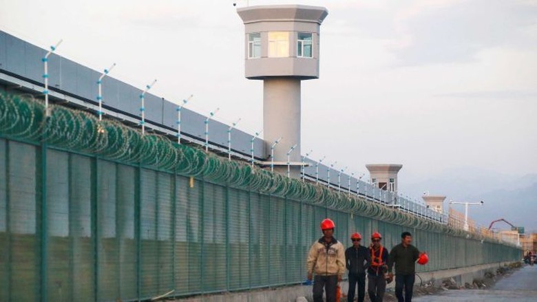 Turki Desak China Hentikan Penahanan Massal Warga Uyghur di Xinjiang Turki Desak China Hentikan Penahanan Massal Warga Uyghur di Xinjiang