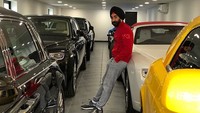 Singh tidak hanya penggemar Rolls-Royce. Banyak mobil mewah lain di garasinya. Foto: Instagram/Reuben Singh