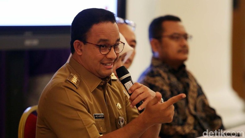 Soal Rotasi Lurah yang Terima Pungli, Anies: Sebentar Lagi Soal Rotasi Lurah yang Terima Pungli, Anies: Sebentar Lagi