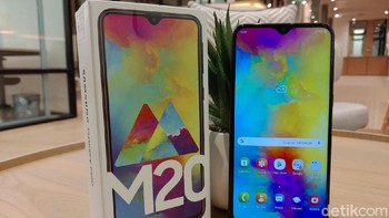 Galaxy M20 dibanderol dengan harga Rp 2.799.000 dan mulai dijual 14 Februari. (Foto: detikINET/Muhamad Imron Rosyadi)