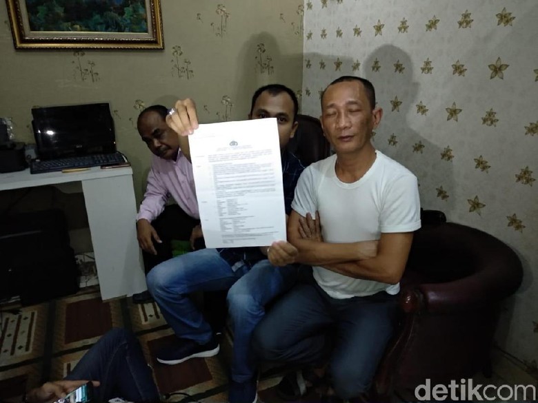 F Tolak Disebut Muncikari Vanessa Angel, Ungkap Fakta Sebenarnya F Tolak Disebut Muncikari Vanessa Angel, Ungkap Fakta Sebenarnya