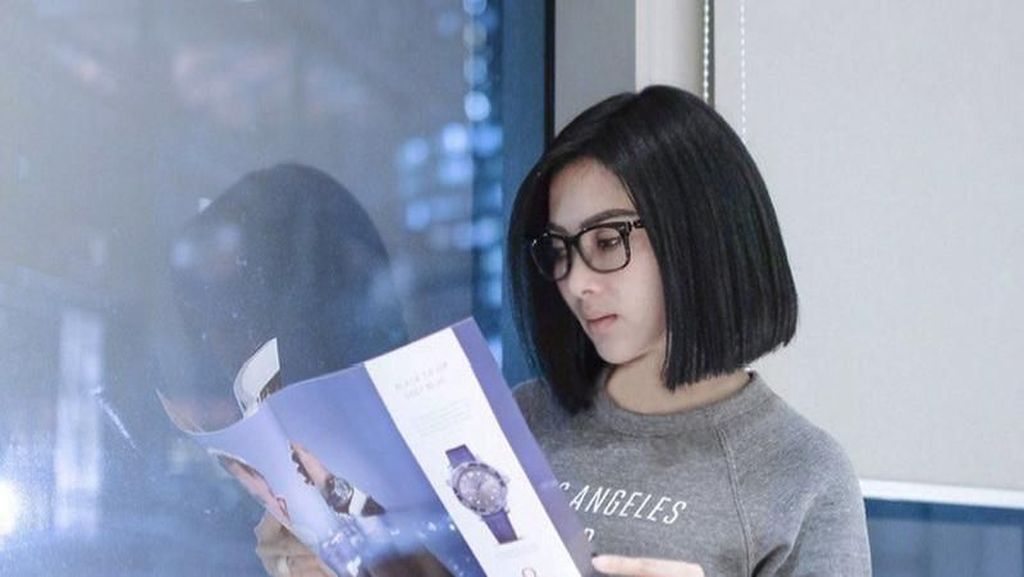 Dikabarkan akan Menikah dengan Reino, Berkas Syahrini Belum Diterima KUA Dikabarkan akan Menikah dengan Reino, Berkas Syahrini Belum Diterima KUA