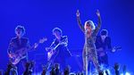 Ngamuk Dituding Pelakor, Ini Momen Mesra Lady Gaga dan Bradley Cooper