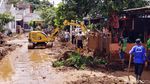Pasca Tanggul Jebol, Lumpur di Pasirjati Mulai Dibersihkan