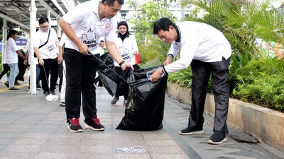 Aksi Dukung Daur Ulang Plastik di CFD