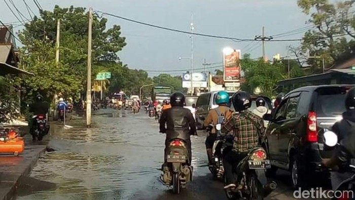 5 Desa dan Kelurahan di Pasuruan Banjir, Jalur Pantura Sempat Lumpuh