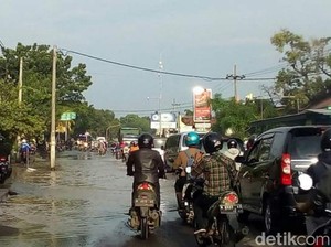 5 Desa dan Kelurahan di Pasuruan Banjir, Jalur Pantura Sempat Lumpuh