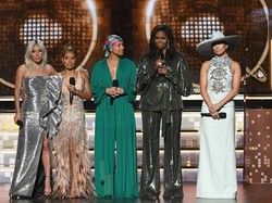 Adu Gaya di Grammy Awards