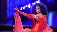 Diana Ross Rayakan Ulang Tahun di Panggung Grammy