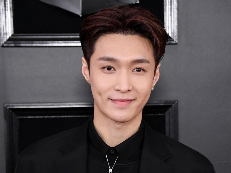 Bikin Rindu! Baekhyun-Chanyeol EXO Ungkap Pertemuan Terakhir dengan Lay Bikin Rindu! Baekhyun-Chanyeol EXO Ungkap Pertemuan Terakhir dengan Lay