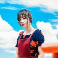  Bukan karena dulu aku sudah hits lalu ninggalin Indomaret, bukan seperti itu. Tapi aku memang punya alasan yang cukup aku dan Indomaret yang tahu, imbuhnya. Foto: Instagram