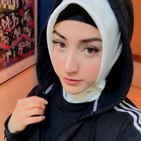 Menjadi wasit taekwondo berhijab menjadi tantangan besar. Tapi, setelah memenangkan banyak pertandingan, itu bukan lagi masalah, ungkap Sati Rukiye dilansir dari Instagram @worldhijabday. Foto: Instagram