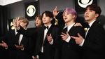 Setelan Hitam BTS di Grammy 2019