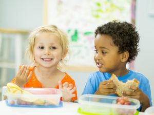 Aneka Camilan Sehat Untuk Anak Satu Tahun, Enaknya Bikin Ketagihan