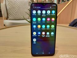 Unboxing Samsung Galaxy M20 yang Bidik #SobatAntiLowbat