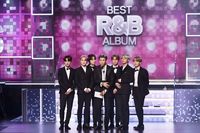 J-Hope 'BTS' Ulang Tahun, ARMY Korea Sumbang 128 Karung Beras Bagi Warga Tak Mampu