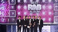 Aksi BTS Bacakan Nominasi untuk Best R&B Album di Grammy