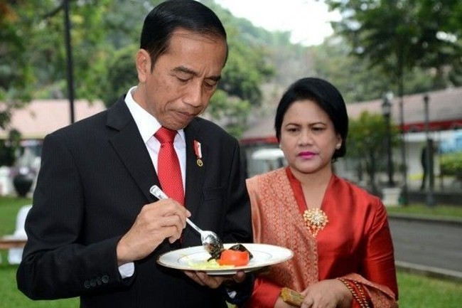 Pilihan Sarapan 7 Presiden Indonesia hingga Penjual Makanan Diganggu Pocong