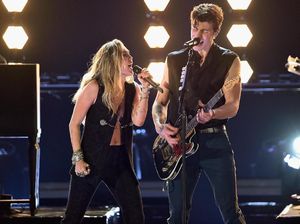 Kemeriahan Grammy Awards hingga Penampilan Serba Hitam Angel Pieters