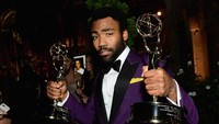 Childish Gambino juga menyabet empat piala dalam kategori Best Music Video, Best Rap/Sung Performance, Song of the Year dan Record of the Year. Disebutkan bahwa penyanyi hip-hop bernama asli Donald Glover ini mengalami gangguan kecemasan hingga membuatnya insekyur parah. (Foto: Emma McIntyre/Getty Images)