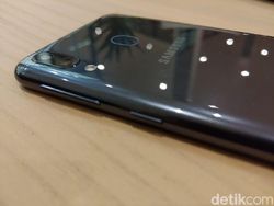 Unboxing Samsung Galaxy M20 yang Bidik #SobatAntiLowbat