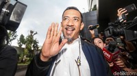 Dia menyatakan usulan DAK Kabupaten Kebumen merupakan murni usulan pemerintah. Menurutnya, tak ada pembahasan khusus di DPR terkait DAK Kebumen.