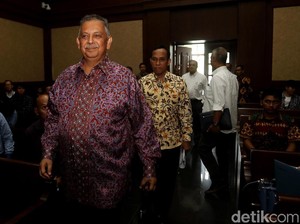 Komunikasi Sofyan Basir-Eni Saragih: Penting Juga buat Bang Idrus