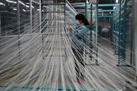 Kabar Buruk, Aktivitas Industri China Kembali Lesu di April