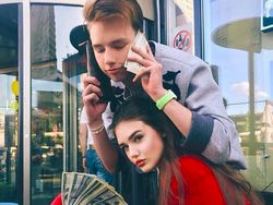 Melihat Anak Muda Super Kaya Rusia Pamer Harta