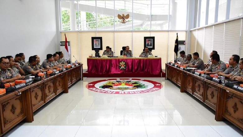 13 Taruna Akpol Diberhentikan karena Kasus Penganiayaan Terhadap Junior 13 Taruna Akpol Diberhentikan karena Kasus Penganiayaan Terhadap Junior
