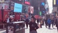 Traveling di New York rasanya kurang lengkap kalau belum ke Times Square (jimenasanchezmx/Instagram) 