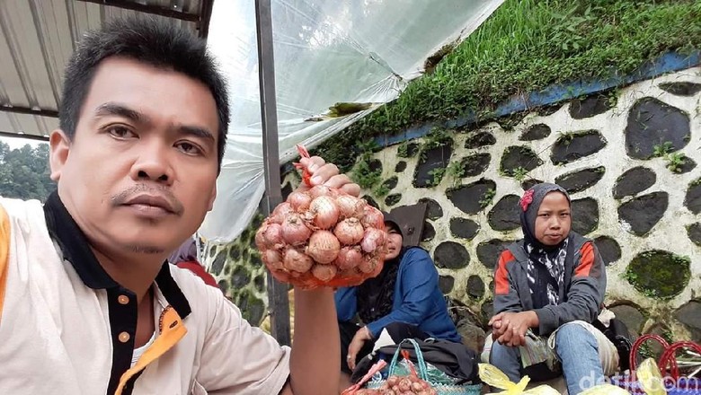BPN Prabowo Sedih Subkhan Petani yang Curhat ke Sandi Dibilang Sandiwara BPN Prabowo Sedih Subkhan Petani yang Curhat ke Sandi Dibilang Sandiwara