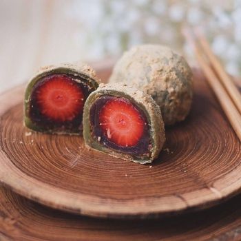 Lembut Manis, Mochi dengan Ragam Isian Untuk Ngemil Sore