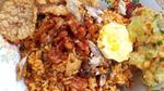 Hangatkan Badan dengan Sarapan Nasi Goreng Cakalang yang Pedas Gurih