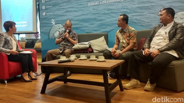 TKN Beberkan Ketegasan Jokowi Tindak Kapal Pencuri Ikan TKN Beberkan Ketegasan Jokowi Tindak Kapal Pencuri Ikan