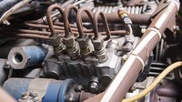 Walau terlihat sudah lusuh, aura klasik di motor bermesin 830cc turbocharger dengan 2 turbin itu tak dapat ditutupi. Foto: Pool (Rideapart)