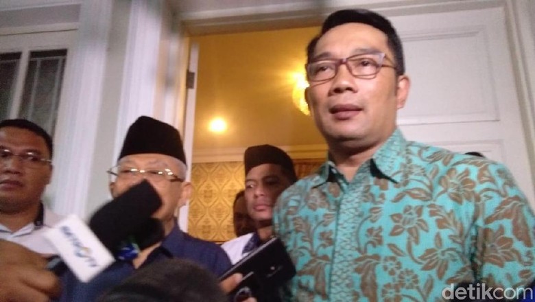 Temui Maruf Amin, Ridwan Kamil: Rindu Lama Nggak Ketemu Temui Maruf Amin, Ridwan Kamil: Rindu Lama Nggak Ketemu